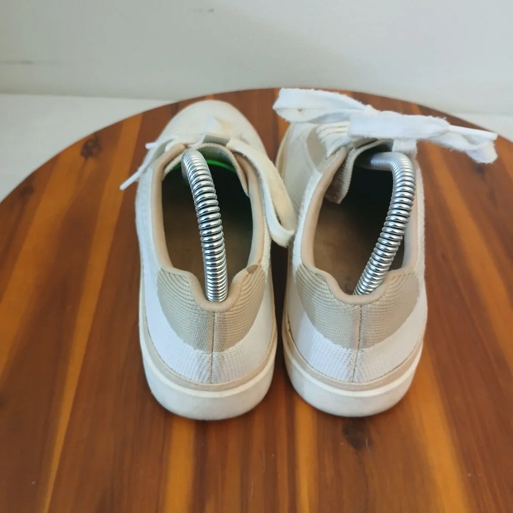Vionic Galia Womens 7 Cream Mesh Lace Up Casual Walking Shoes Sneakers